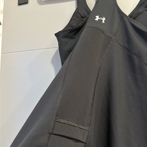 🖤 3/$15 - Under Armour Tank - Picture 3 of 3